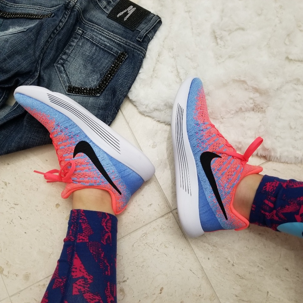 Nike Women's Lunarepic Low Flyknit 2 Training Shoe - Picture 1 of 6